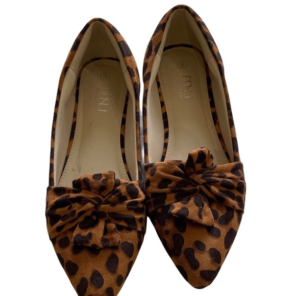 Leopard Print Women's Loafers - Picture 2 of 5